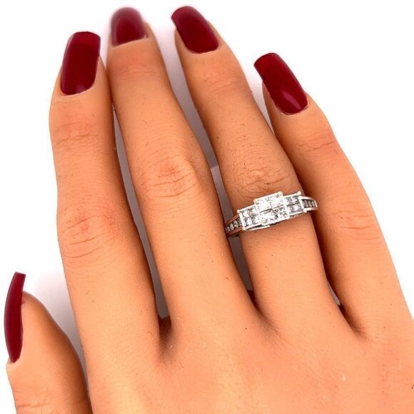 1 Carat Past, Present, Future 14k Diamond Ring - Picture 9 of 9